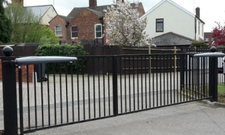 AX71230 - Привод 230 В линейный, неблокирующийся, с энкодером и механическими упорами Фото