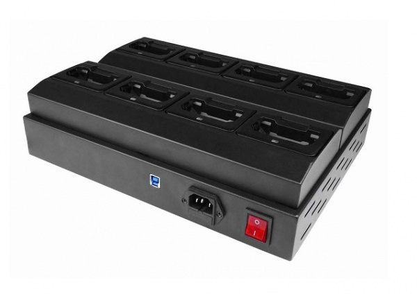 TRASSIR Dock-8D док-станция для подключения персональных регистраторов Фото