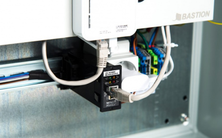 SKAT SMART UPS-1000 IP65 SNMP Wi-Fi Источник бесперебойного питания Фото